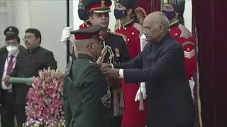 President Kovind presents Ati Vishisht Seva Medal to Major General K Narayanan, SM, The Infantry.