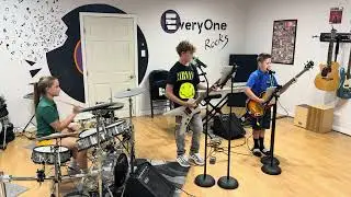 Spikes covering Drain You @Everyonerocks