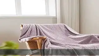 NEWCOSPLAY Super Soft Throw Blanket Premium Silky Flannel Fleece Leaves Pattern Lightweight Blanket