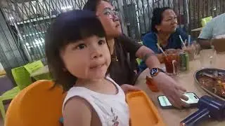 Makan tengahari di Market Tinggi, Sibu 