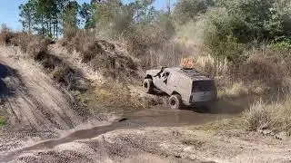 Jeep&rsquo;s getting beat on in the estates(Avon park,Fl)