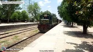 HGMU-30 8212 Leading Goods Carrages || 16 June 2023 || Horn Protocol at Rahim Yar Khan Station