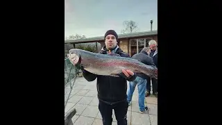 Trota big da 4,48 Kg in canna!!! Gara alla trota grossa!!! Laghetto Acqua Viva Mussolente (VI)