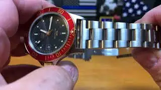 Glycine Combat Sub, black dial with red bezel