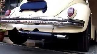 Fusca 4x1 com abafador exposto
