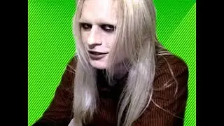 More Goth Woo