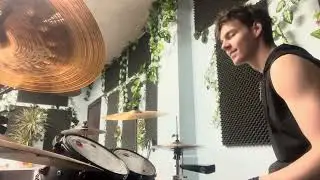 Drumming session, just jamming (Death or Black metal, dunno)