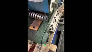 Grinding rusty steel plates automatically 👍