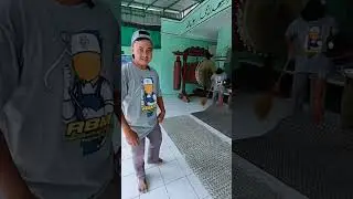 KEGIATAN RELAWAN BERSIH MASJID MAGELANG RAYA Magelang, Ini Aksi Nyata Kami!