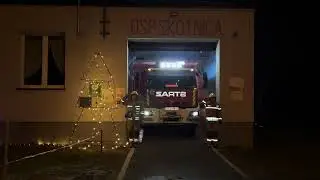 Oddanie hołdu przez strażaków OSP Skotnica.