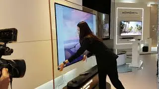 LG&rsquo;s Signature OLED W as Thin as Wallpaper