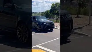 The Range Rover SVR driver full sending it 🔥😎