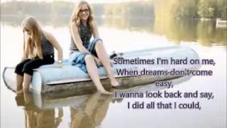 Stella sisters (Lennon and Maisy) - A life that's good w/Lyrics