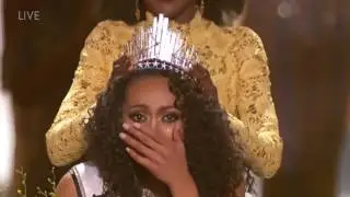 Miss USA 2017 K&aacute;ra McCullough Crowning Moment