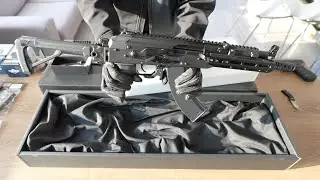 Tokyo Marui AKX Unboxing + Vector Paragon 1x18 & Maverick 3x Magnifier