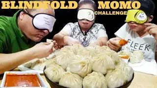 BLINDFOLD MOMO CHALLENGE || DAD, MOM & DAUGHTER