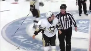 Tyler Kennedy vs Sean Avery November 29th 2011