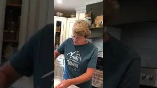 HOMEMADE BISCUITS | Mama Sue's Southern Kitchen | Southern cooking | Recipe Ideas