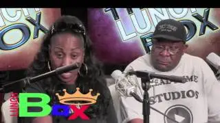 DENISE HOWELL - Interview With The LUNCHBOX (11-23-16) Season 3 ...