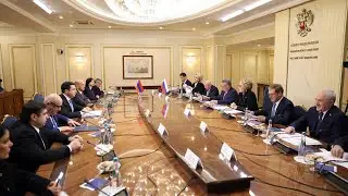 Ալեն Սիմոնյանը հանդիպել է Վալենտինա Մատվիենկոյի հետ