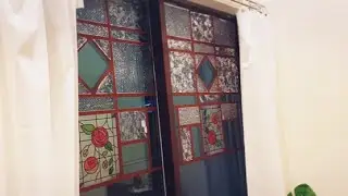 窓をステンドグラス風にしてみました♪【模様替え】