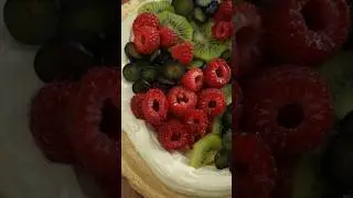 Fresh Fruit Cookie Cake #fresh #cookies #cake