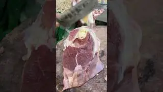 Ox Cow Meat Cutting | Beef Chopping in the Market #trending #beefcuts #meatlovers #beefliver #shorts