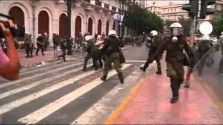 Violence clashes after Greek austerity vote