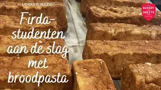 Firda-studenten maken s&ucirc;kerb&ocirc;le, Fryske d&uacute;mkes en meer van retourbrood