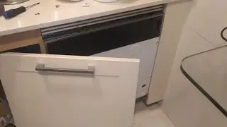 Quitar y poner puerta panelada de lavavajillas