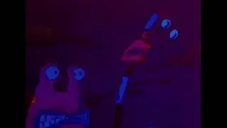The jumgie go wild Ickis oblina krumm back run escape