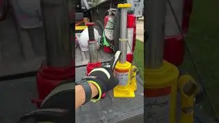 Testing the Ford Bottle Jack vs Big Red #shorts