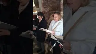 Kirchenchor Bach am Hemmagrab im Dom zu Gurk. Video Mesner Friedrich Barth