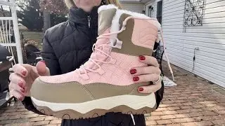 LOVE these fashionable waterproof Rovellia snowboots! Beat the water test! #ad
