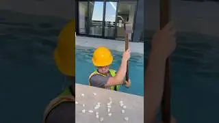 El constructor de la casa: 🤣