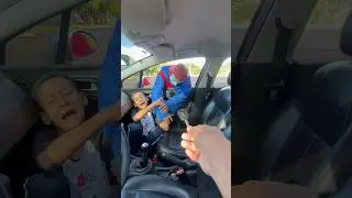ELE PEGOU O PALHA&Ccedil;O SOZINHO