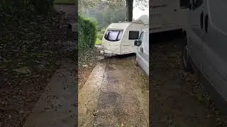 Caravan motor mover in action! Avondale argente #caravan #caravaning #fourwheeldrive #remotecontrol