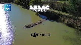 Vol &eacute;pique au-dessus d'un lac sauvage