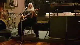 Raggy At Jazzistic: Blues covers:  Mary Had A Little Lamb (SRV)) & Before You Accuse Me (Bo Diddley)