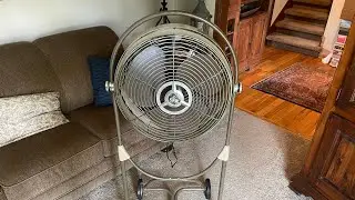 Emerson Electric 1958 18&rdquo; Roll About Fan
