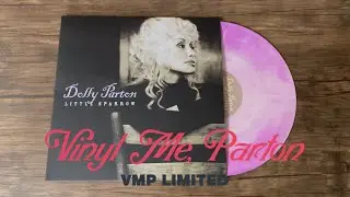 Dolly Parton &ndash; Little Sparrow &ndash; Vinyl Me, Parton Unboxing