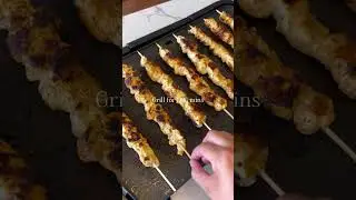 My favorite meal of all time🇬🇷 #chickensouvlaki #pita #greekfood #greekrecipes #easyrecipe #meals