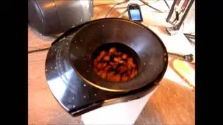 Roasting Coffee in a popcorn popper