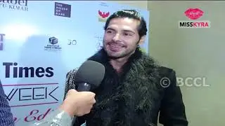 Dino Morea walks the ramp for Paresh Lamba collection at BGTFW 2019