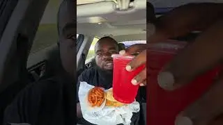 EATING ARBY&rsquo;S CRISPY FISH SANDWICH #shorts #fyp #entertainment