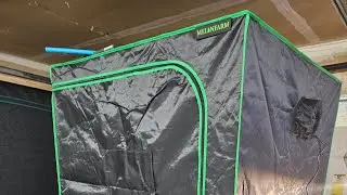 Melonfarm 4x4 grow tent mini review: 3/5