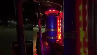 Staying warm in the winter as a truck driver! #truckdriver #trucking #truckdrivers