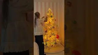 Holiday Magic: Creating a Whimsical Tree with Color and Texture
