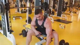 RUTINA DE PECHO Y BÍCEPS