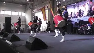Ryukyukoku Matsuri Daiko &ndash; Ashibina
